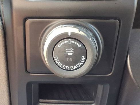 Used 2019 Ford F150 XL w/ Equipment Group 101A Mid AWD/4WD image 17