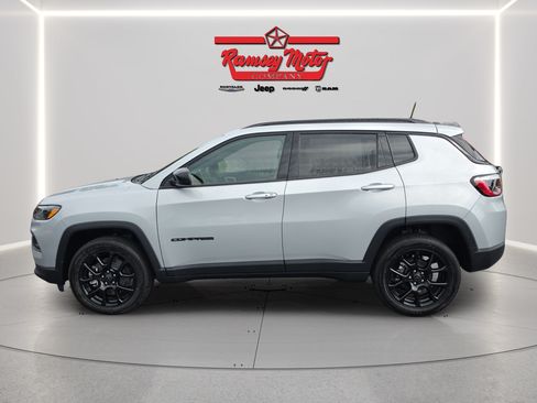 New 2026 Jeep Compass Latitude AWD/4WD image 2