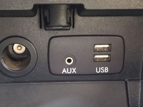 Used 2015 Subaru Outback 2.5i Limited image 33