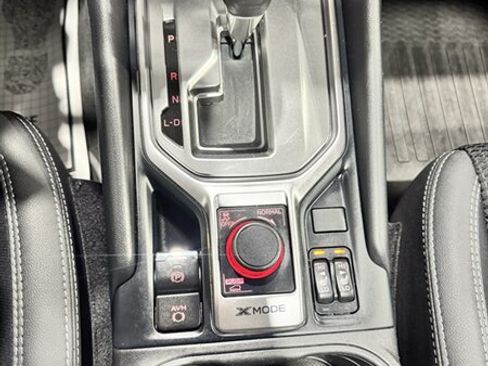 Used 2020 Subaru Forester Premium AWD/4WD image 15