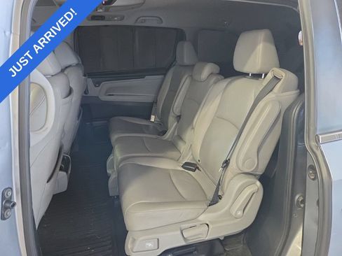 Used 2023 Honda Odyssey Touring image 6