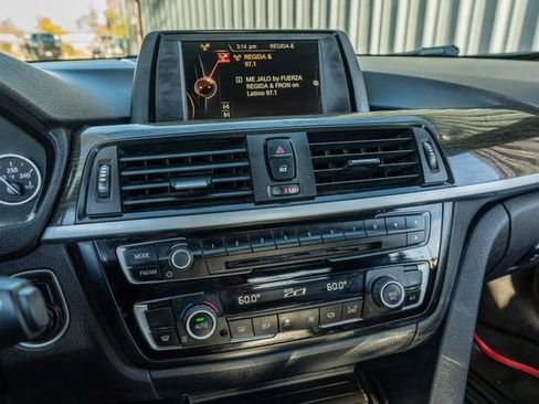 Used 2017 BMW 430i Convertible image 27