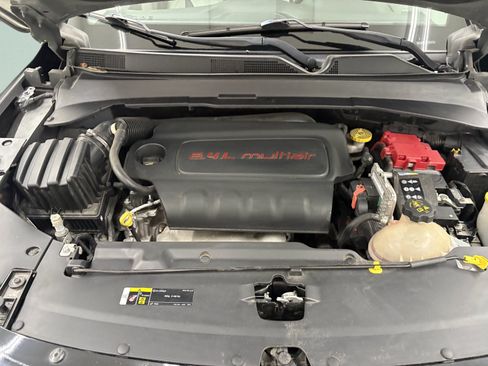 Used 2021 Jeep Compass Limited w/ Sun and Sound Group AWD/4WD image 7
