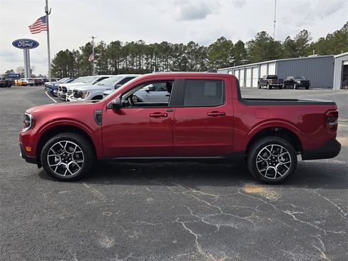 New 2026 Ford Maverick Lariat w/ 4K Tow Package image 4