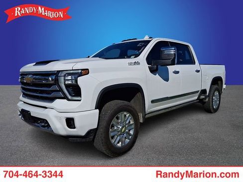 Used 2025 Chevrolet Silverado 2500 High Country w/ High Country Premium Package image 1