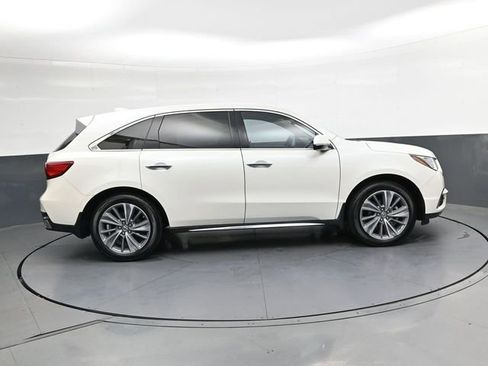 Used 2017 Acura MDX SH-AWD w/ Technology Package image 3