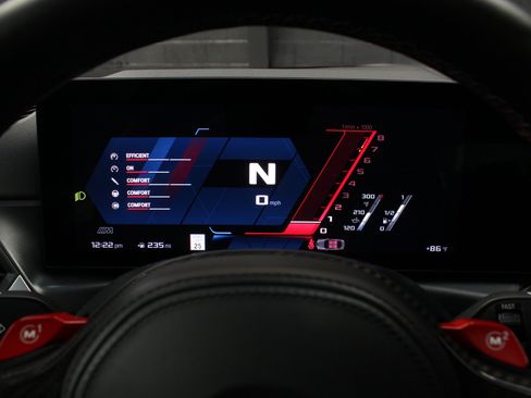 Used 2024 BMW M2 RWD image 70