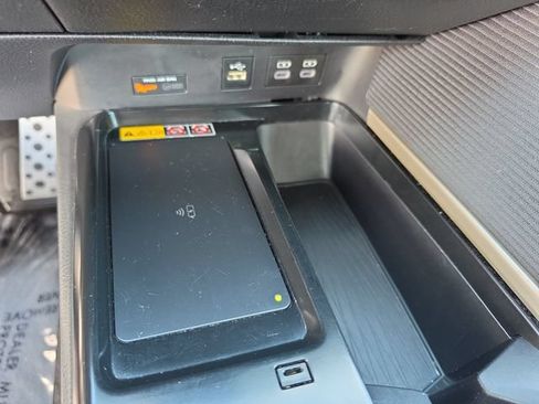 Used 2025 Toyota Camry SE FWD image 20