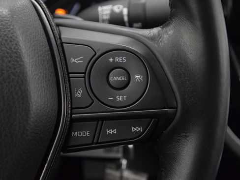 Used 2023 Toyota Camry SE image 23