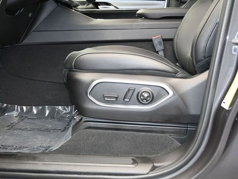 New 2026 Jeep Grand Wagoneer 4WD image 21