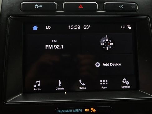 Used 2019 Ford Expedition XLT image 26