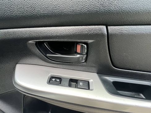 Used 2016 Subaru Impreza 2.0i AWD/4WD image 12