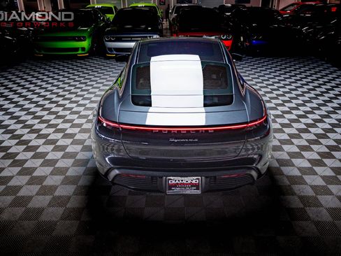 Used 2021 Porsche Taycan 4S image 47