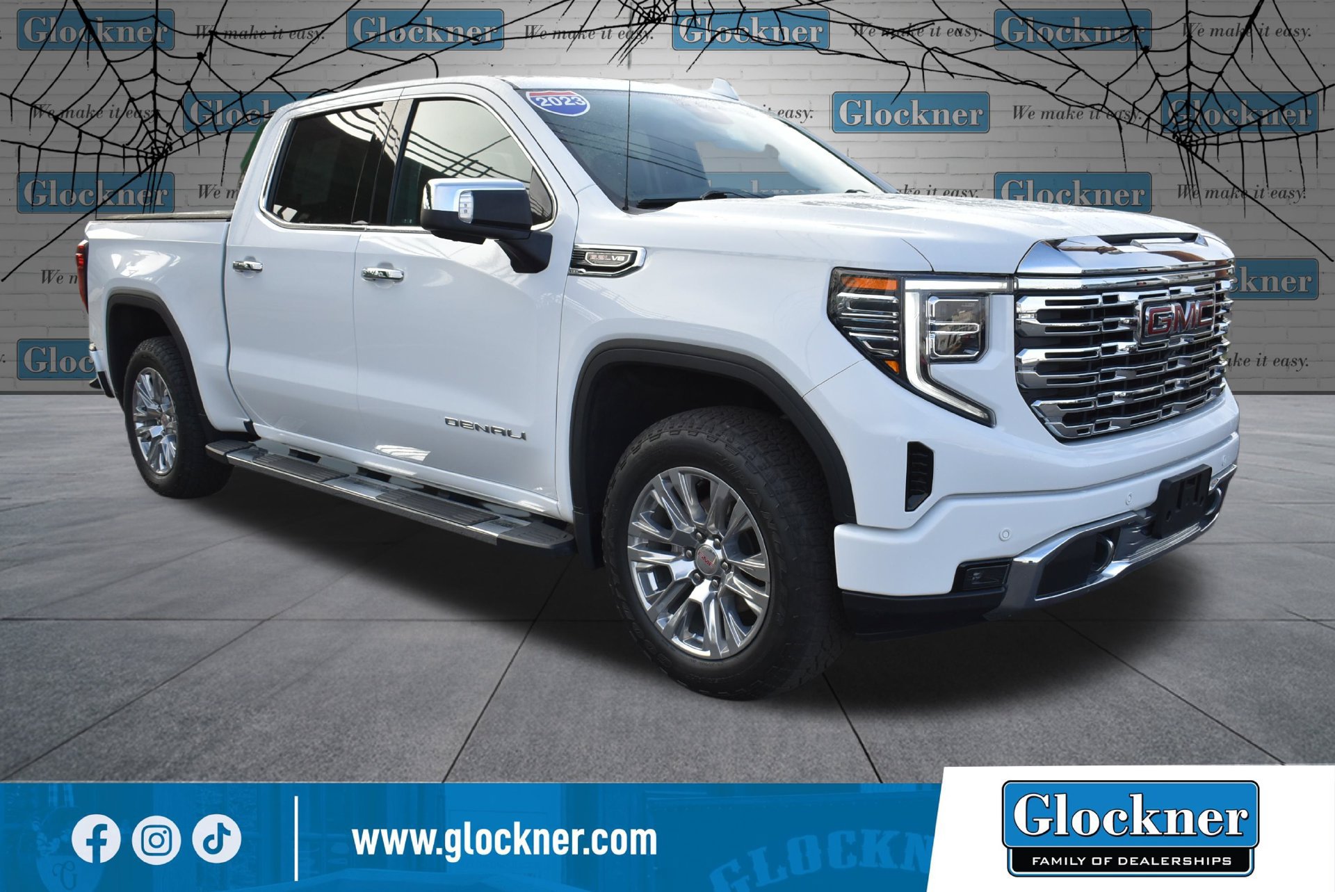 Used 2023 GMC Sierra 1500 Denali AWD/4WD image 3