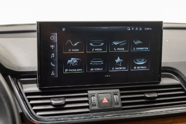 Used 2023 Audi Q5 2.0T Premium Plus w/ Premium Plus Package AWD/4WD image 19