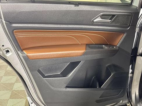Used 2022 Volkswagen Atlas SE w/ Panoramic Sunroof Package AWD/4WD image 20