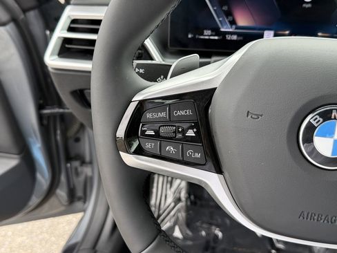 Used 2025 BMW 430i Convertible w/ Convenience Package image 23