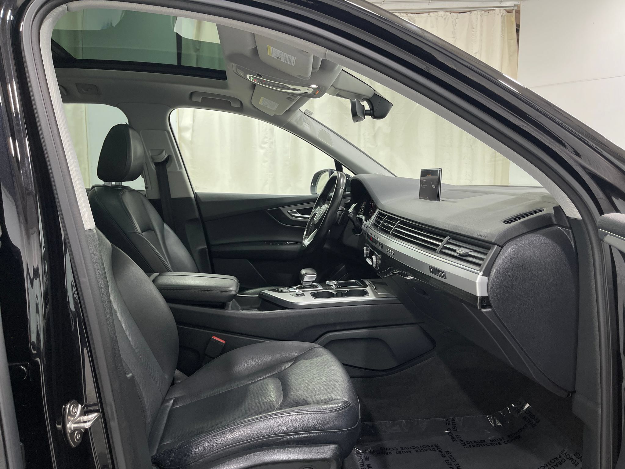 Used 2019 Audi Q7 3.0T Prestige AWD/4WD image 34