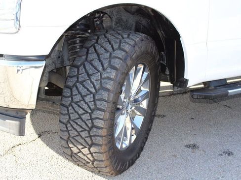 Used 2017 Ford F150 XLT w/ Equipment Group 301A Mid image 33