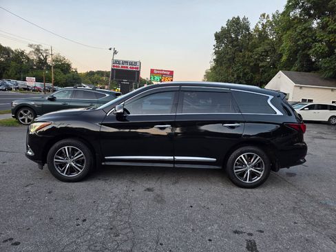 Used 2017 INFINITI QX60 Luxe w/ Premium Plus Package image 8