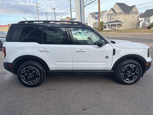 New 2025 Ford Bronco Sport Outer Banks w/ Outer Banks Tech Package+ AWD/4WD image 5