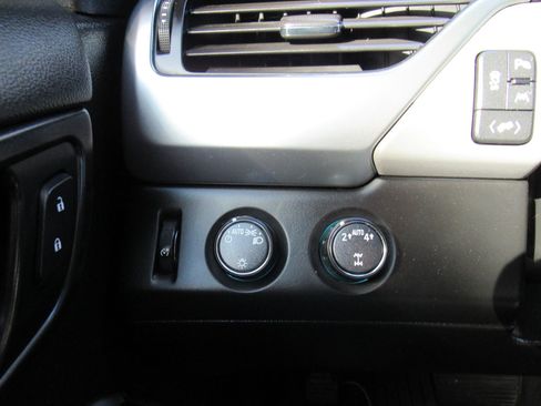 Used 2020 Chevrolet Tahoe LT image 18