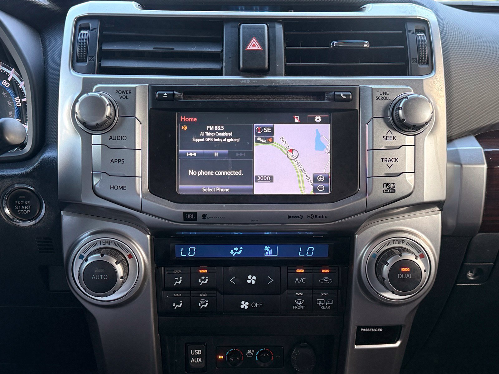 Used 2019 Toyota 4Runner Limited AWD/4WD image 29