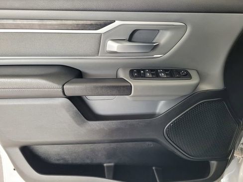 Used 2020 RAM 1500 Big Horn AWD/4WD image 18