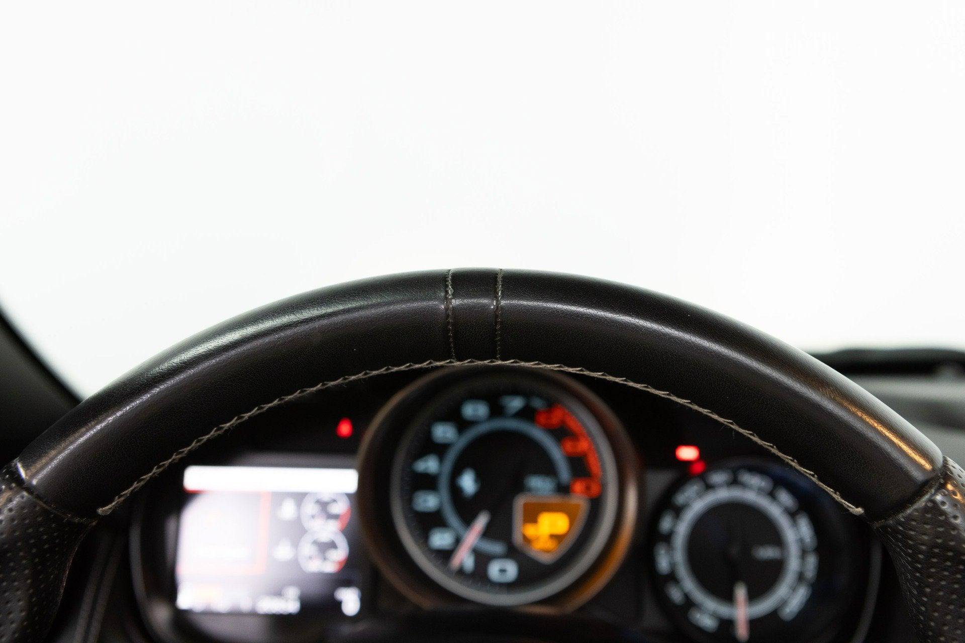 Used 2010 Ferrari California RWD image 72