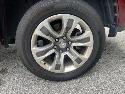 Used 2019 RAM 1500 Limited AWD/4WD image 7