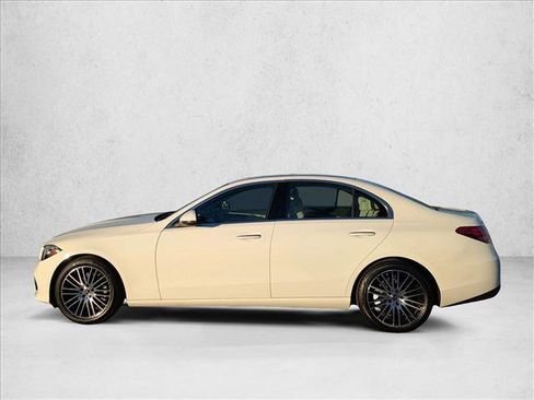 Used 2023 Mercedes-Benz C 300 Sedan image 9