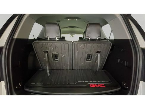 Used 2020 GMC Acadia SLT w/ Premium Package AWD/4WD image 18