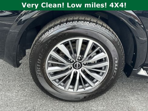 Used 2024 Nissan Armada SL w/ Captain's Chairs Package image 20