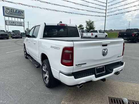 Used 2023 RAM 1500 Laramie AWD/4WD image 12