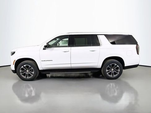 New 2026 Chevrolet Suburban LT w/ Comfort Package AWD/4WD image 8