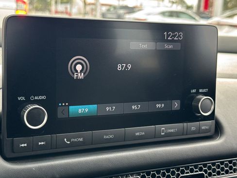 Used 2025 Honda HR-V Sport image 15