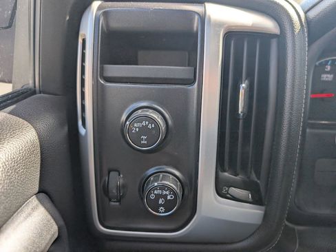 Used 2017 GMC Sierra 1500 SLE w/ SLE Value Package image 28