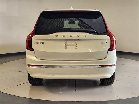 New 2026 Volvo XC90 B6 Plus w/ Protection Package Premier image 10