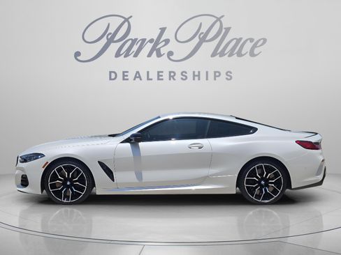 Used 2025 BMW M850i xDrive Coupe AWD/4WD image 2
