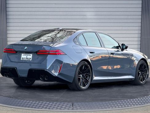 New 2026 BMW M5 w/ Executive Package image 4