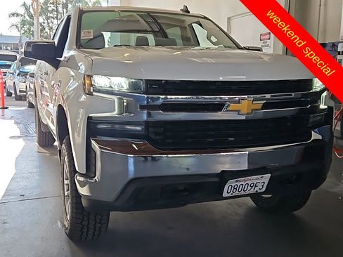 Used 2020 Chevrolet Silverado 1500 LT w/ Convenience Package image 1