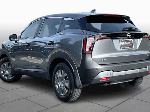 Used 2025 Nissan Kicks S w/ Charging Package image 21