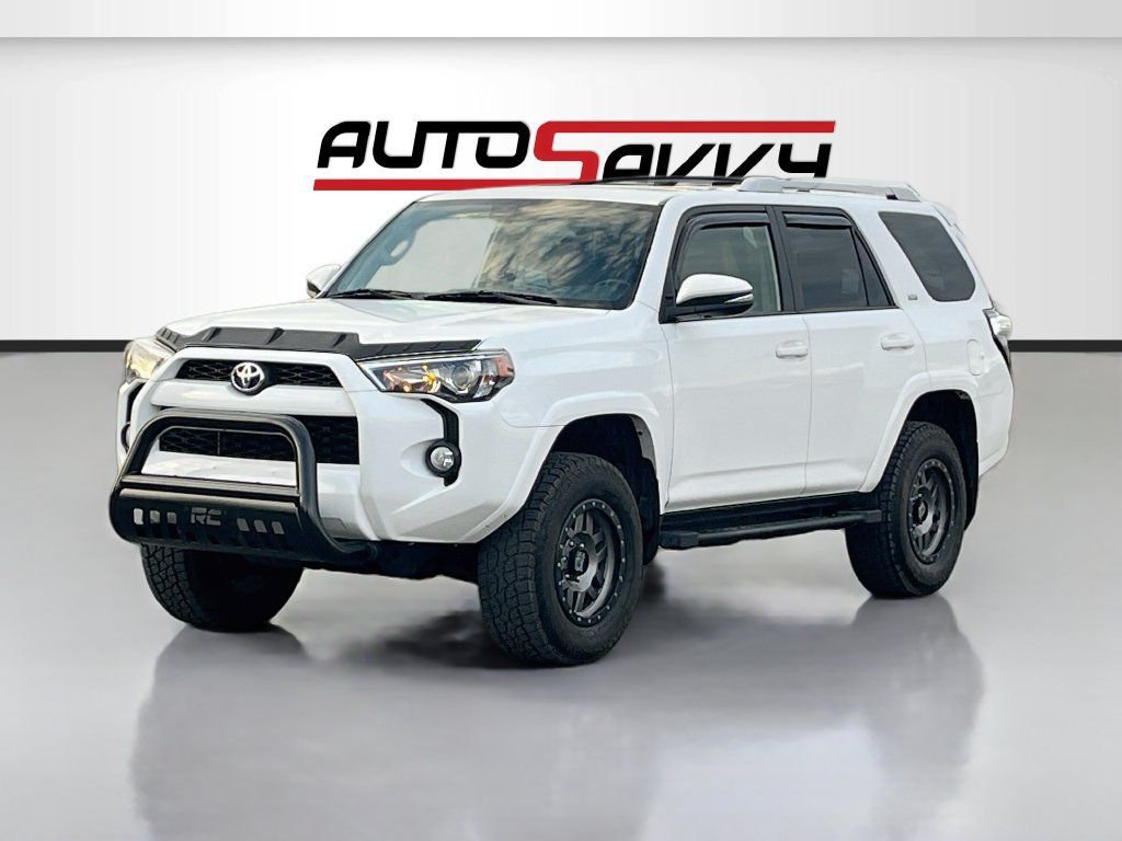 Used 2018 Toyota 4Runner SR5 Premium AWD/4WD image 3