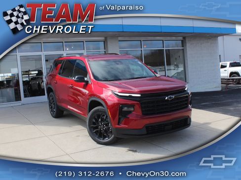 New 2026 Chevrolet Traverse LT image 1