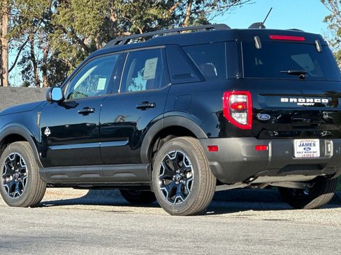 New 2025 Ford Bronco Sport Outer Banks w/ Outer Banks Tech Package+ AWD/4WD image 3