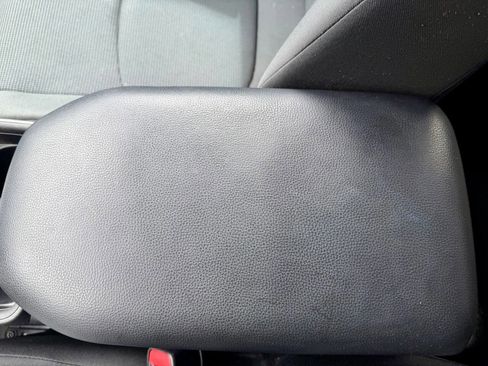 Used 2020 Toyota RAV4 LE AWD/4WD image 75