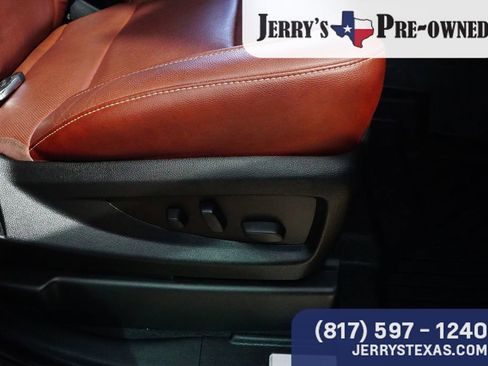 Used 2019 Chevrolet Tahoe Premier w/ Premier Plus Edition AWD/4WD image 27
