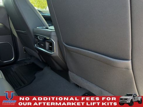 Used 2023 Chevrolet Silverado 1500 LTZ w/ LTZ Convenience Package II AWD/4WD image 28