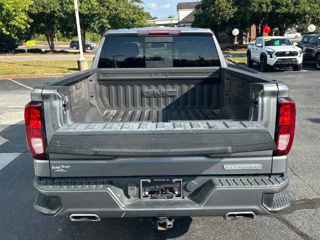 Used 2022 GMC Sierra 1500 Elevation w/ Preferred Package AWD/4WD image 5