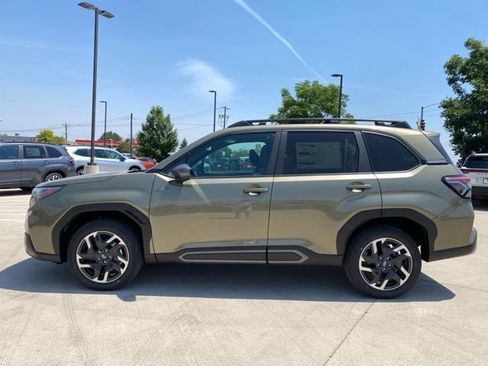New 2026 Subaru Forester Touring AWD/4WD image 2